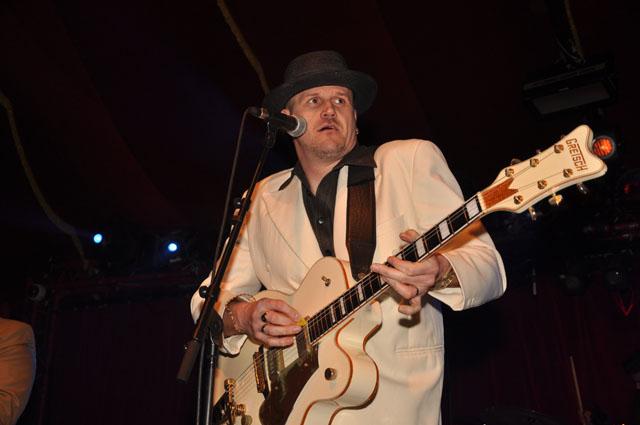 min 2012 03 16 cabaret sauvage 262